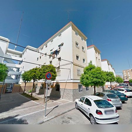 Acogedor Apartamento En El Barrio Del Parlamento De Andalucia Севилья Экстерьер фото