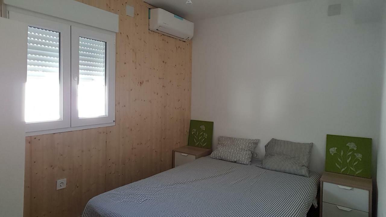 Acogedor Apartamento En El Barrio Del Parlamento De Andalucia Севилья Экстерьер фото